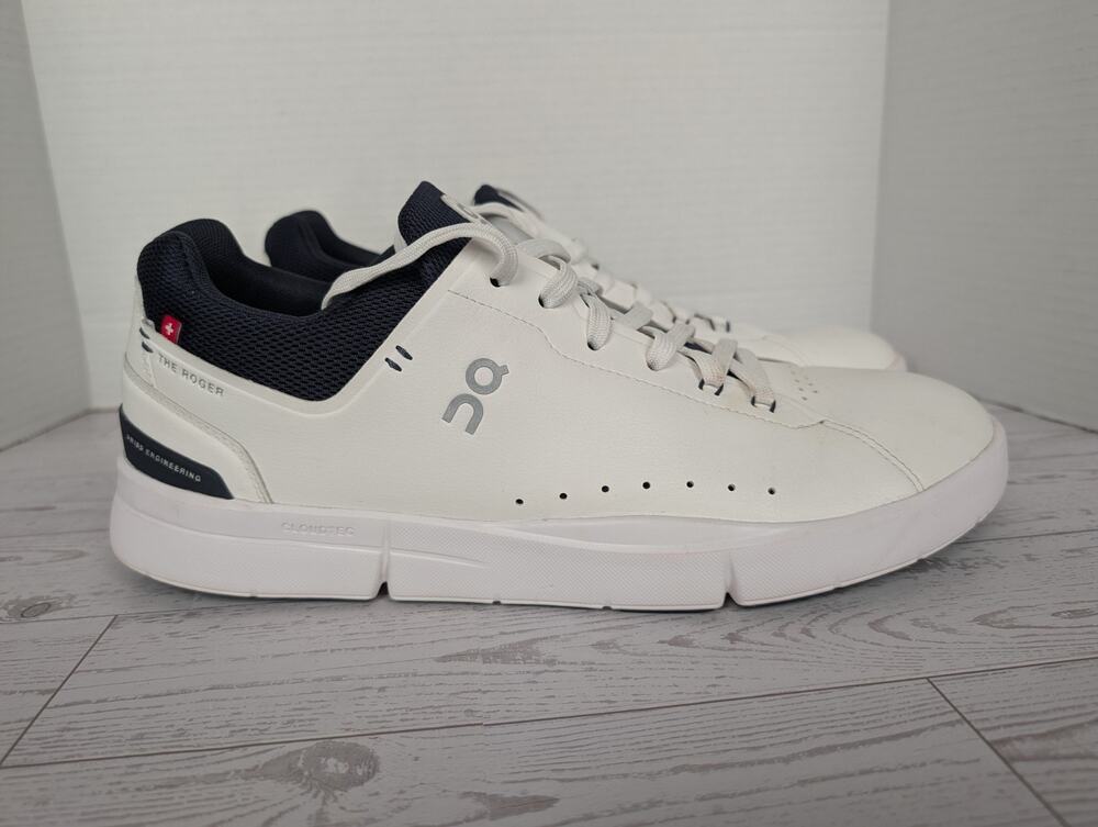On Mens The Roger Advantage Shoes Size 11 White & Blue Sneakers